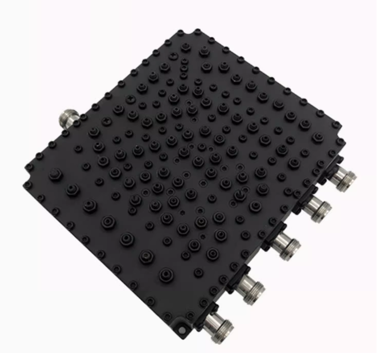  通江双频三频四频五频腔体合路器4G+5G